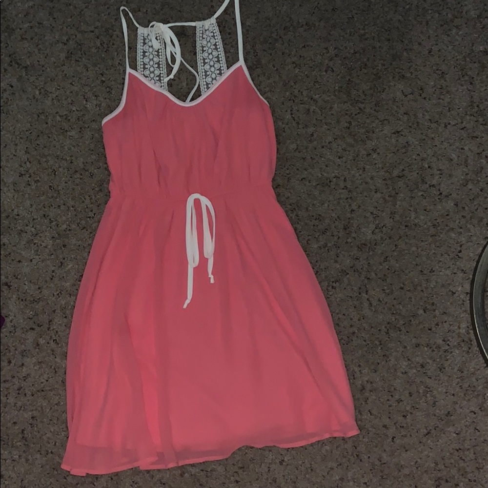 Pink flowy sleeveless dress